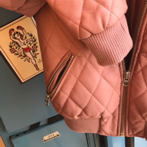 Matte Pink Jacket 🍀 - Picture 3 of 7